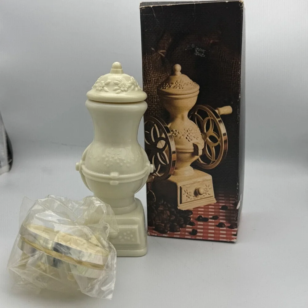 Vintage Avon Country Store Coffee Mill Decanter Charisma‎ Cologne 5oz Milk Glass